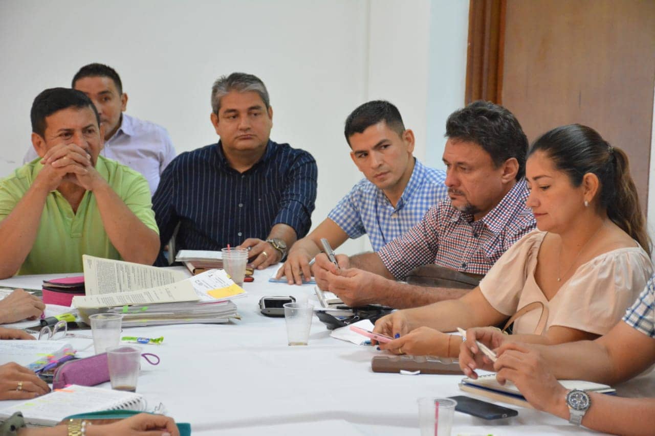 EAAAY ATIENDE SOLICITUDES EN CONSEJO DE GOBIERNO PRESIDIDO POR EL ALCALDE DE YOPAL